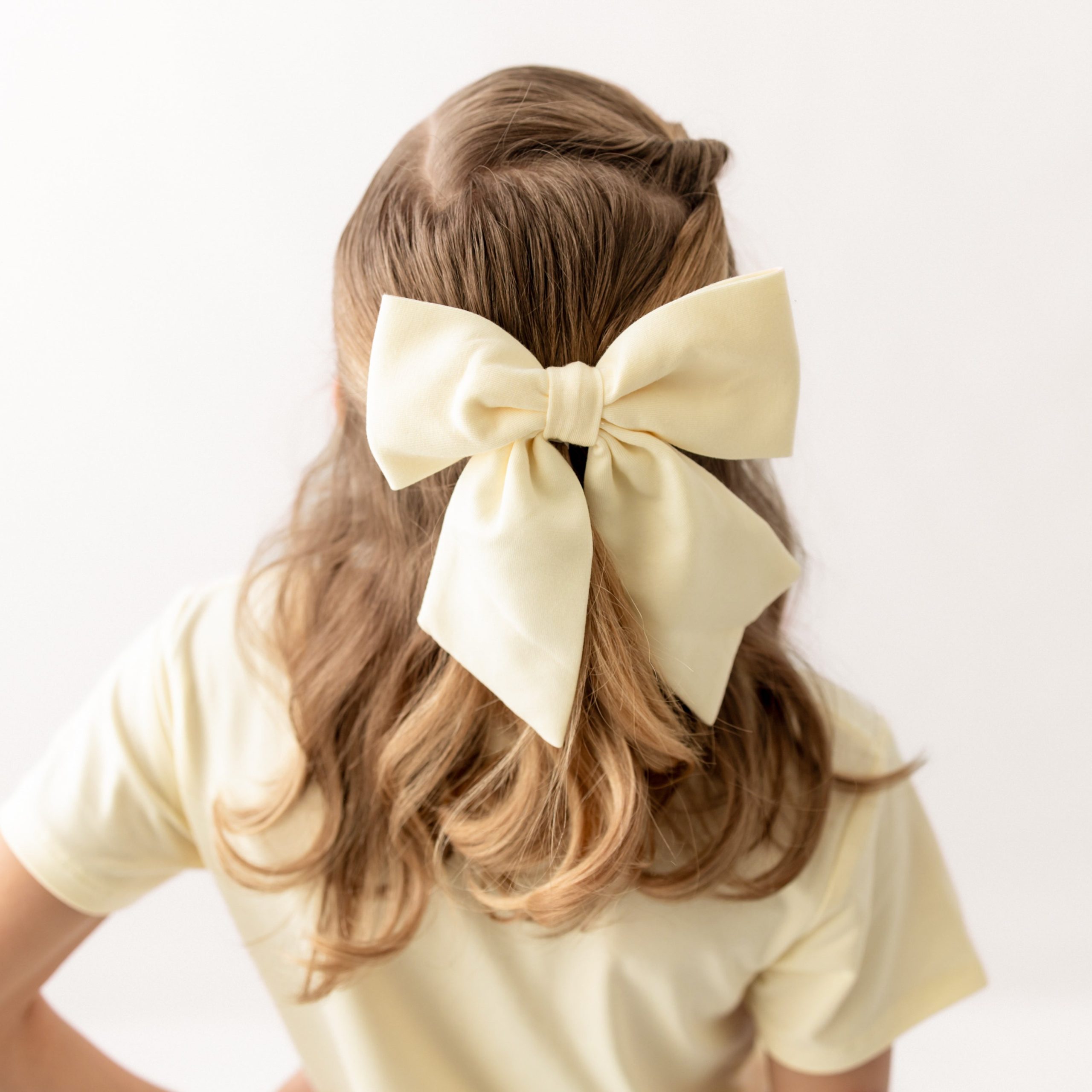 Large Alligator Clip Bow in Chamomile - Image 3