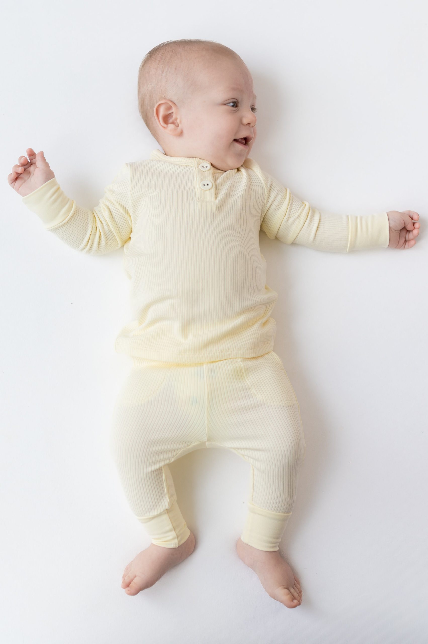 Ribbed Infant Henley Set in Chamomile - Image 3