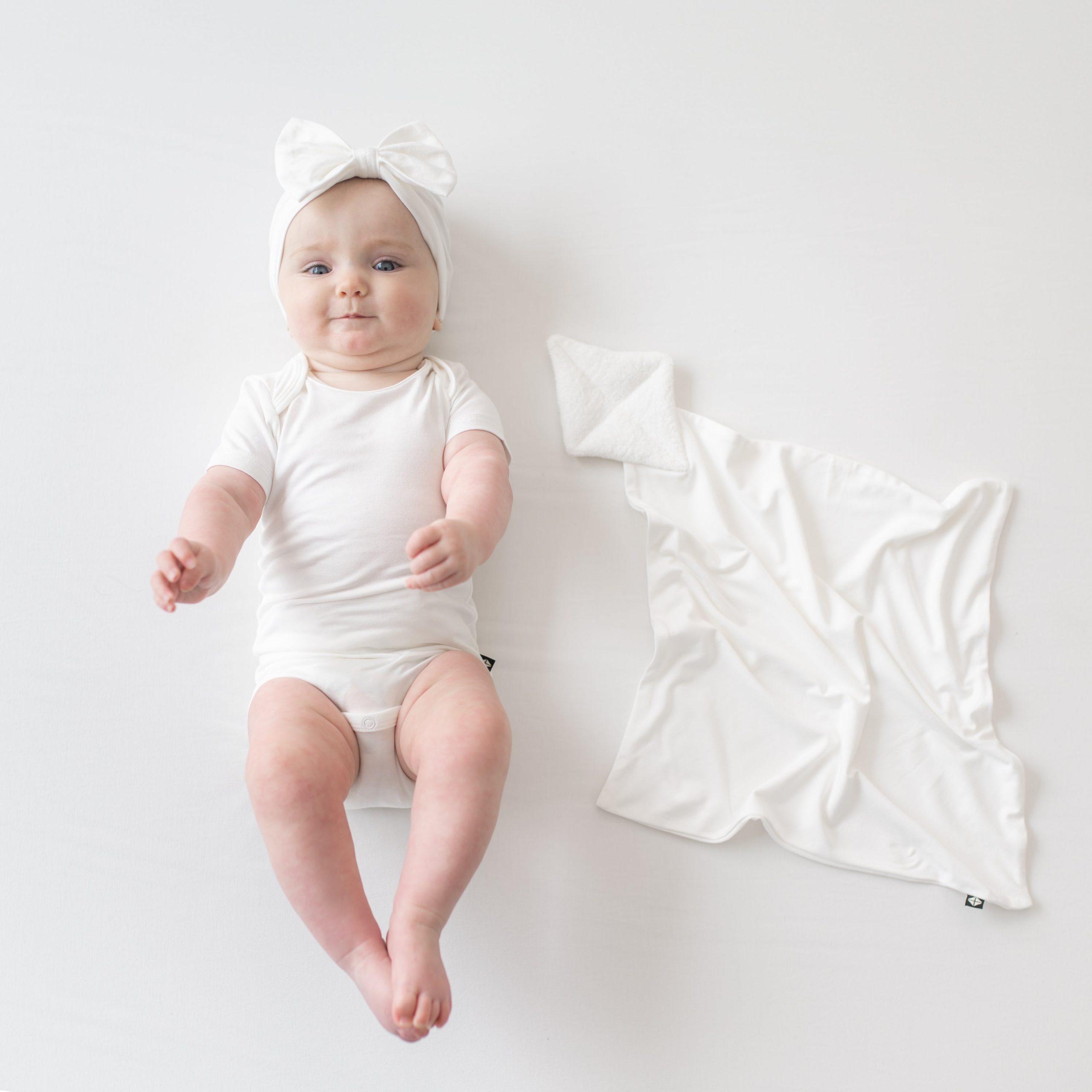 Kite Lovey in Cloud