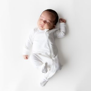 Pointelle Zippered Footie in Cloud