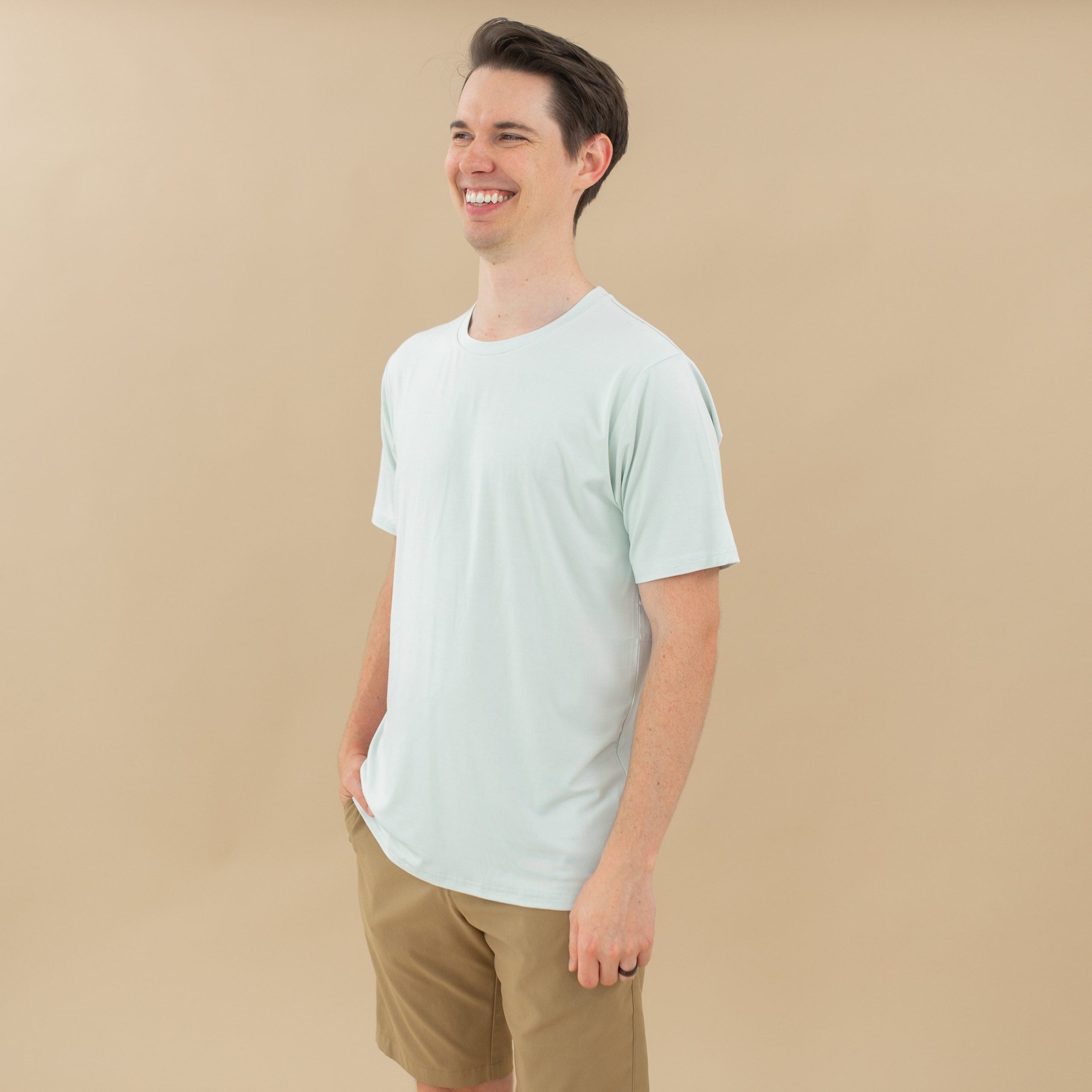 Men's Crew Neck Tee in Dew - Image 3