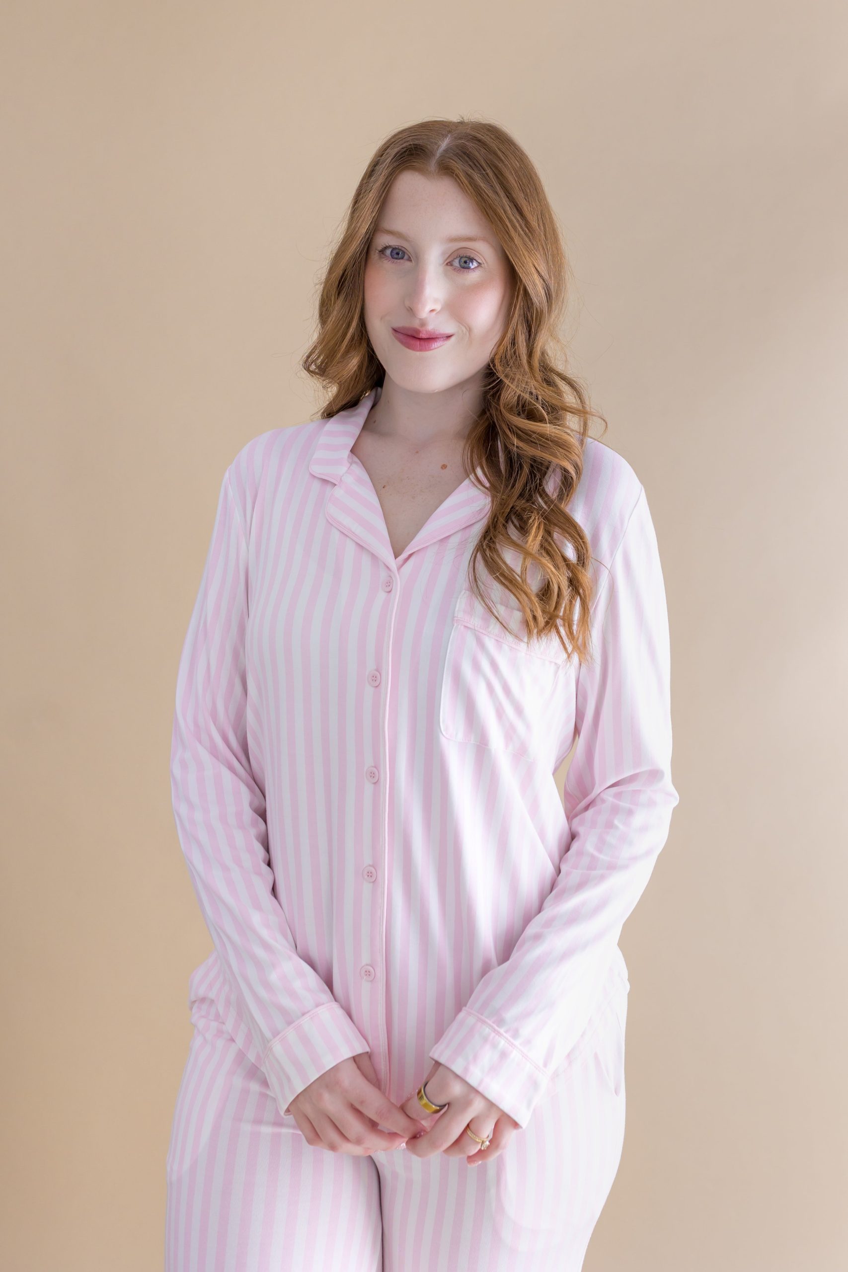 Long-Sleeved Women's Pajama Set in Small Sakura Stripe