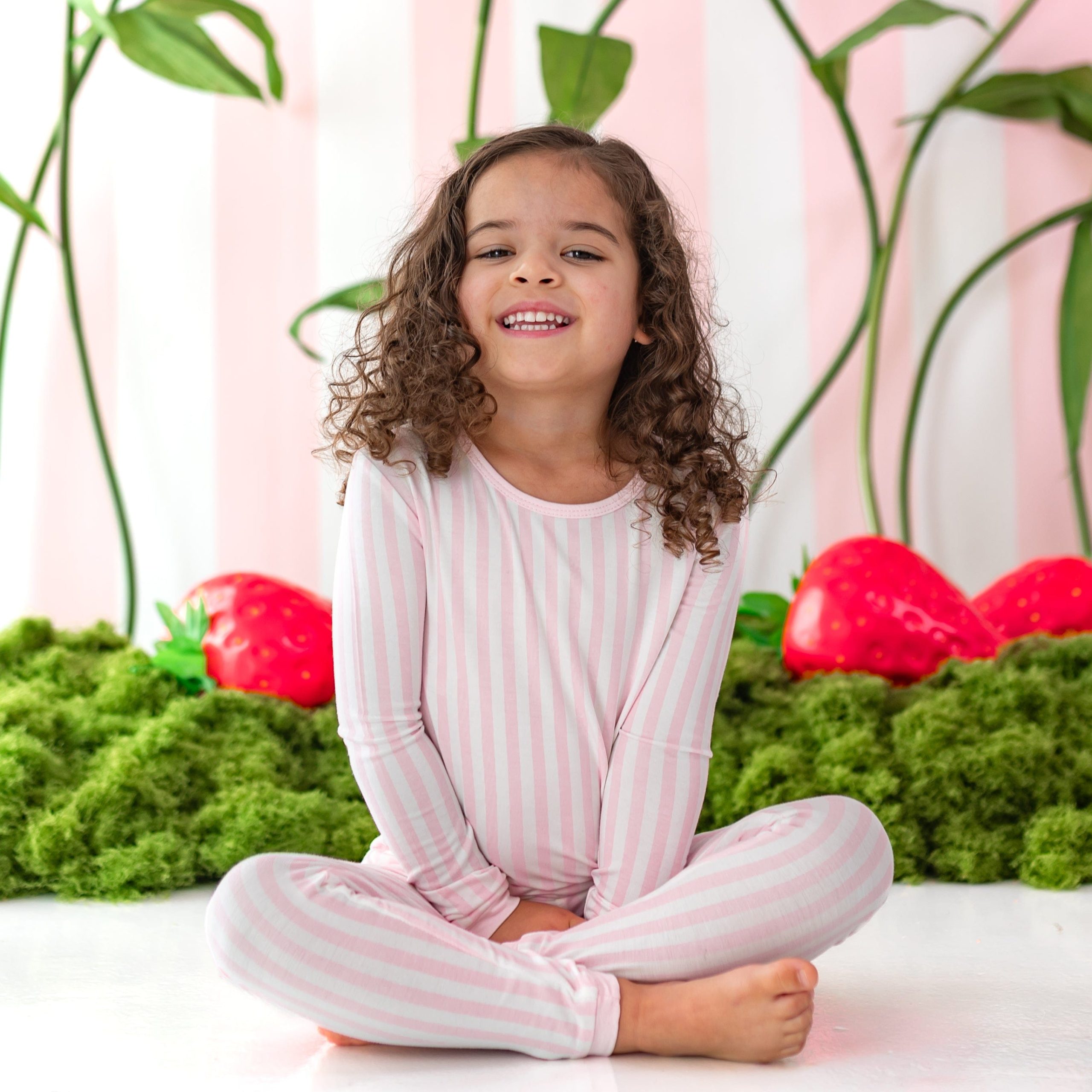 Long Sleeve Pajamas in Small Sakura Stripe - Image 4
