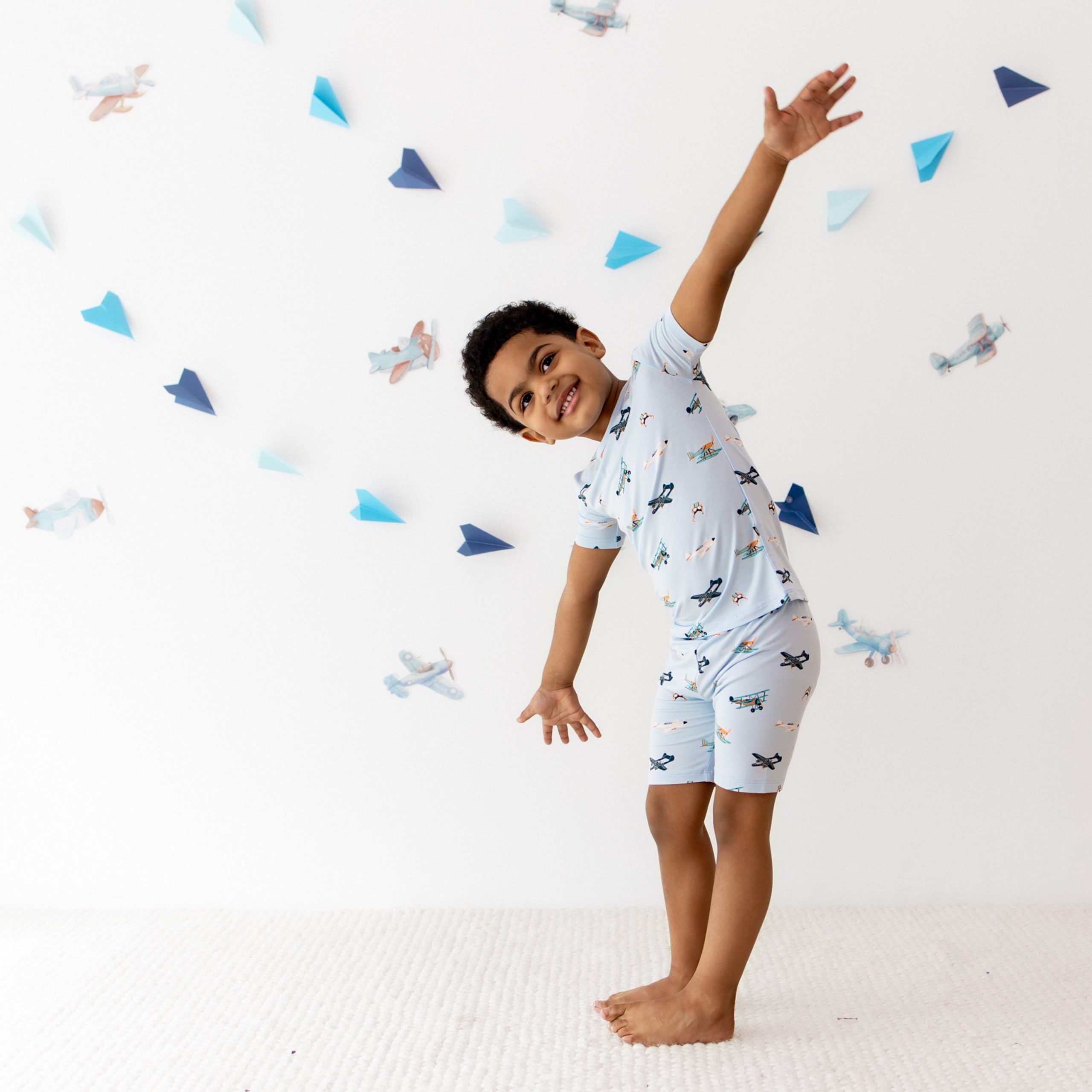 Short Sleeve Pajamas in Take Off - Image 5