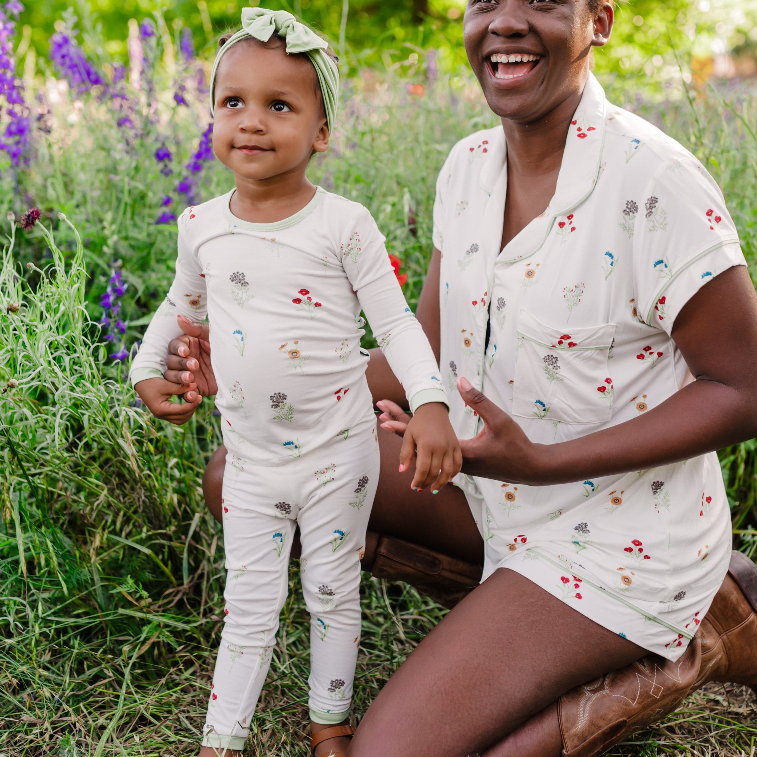 Women's Short Sleeve Pajama Set in Wildflower - Image 5