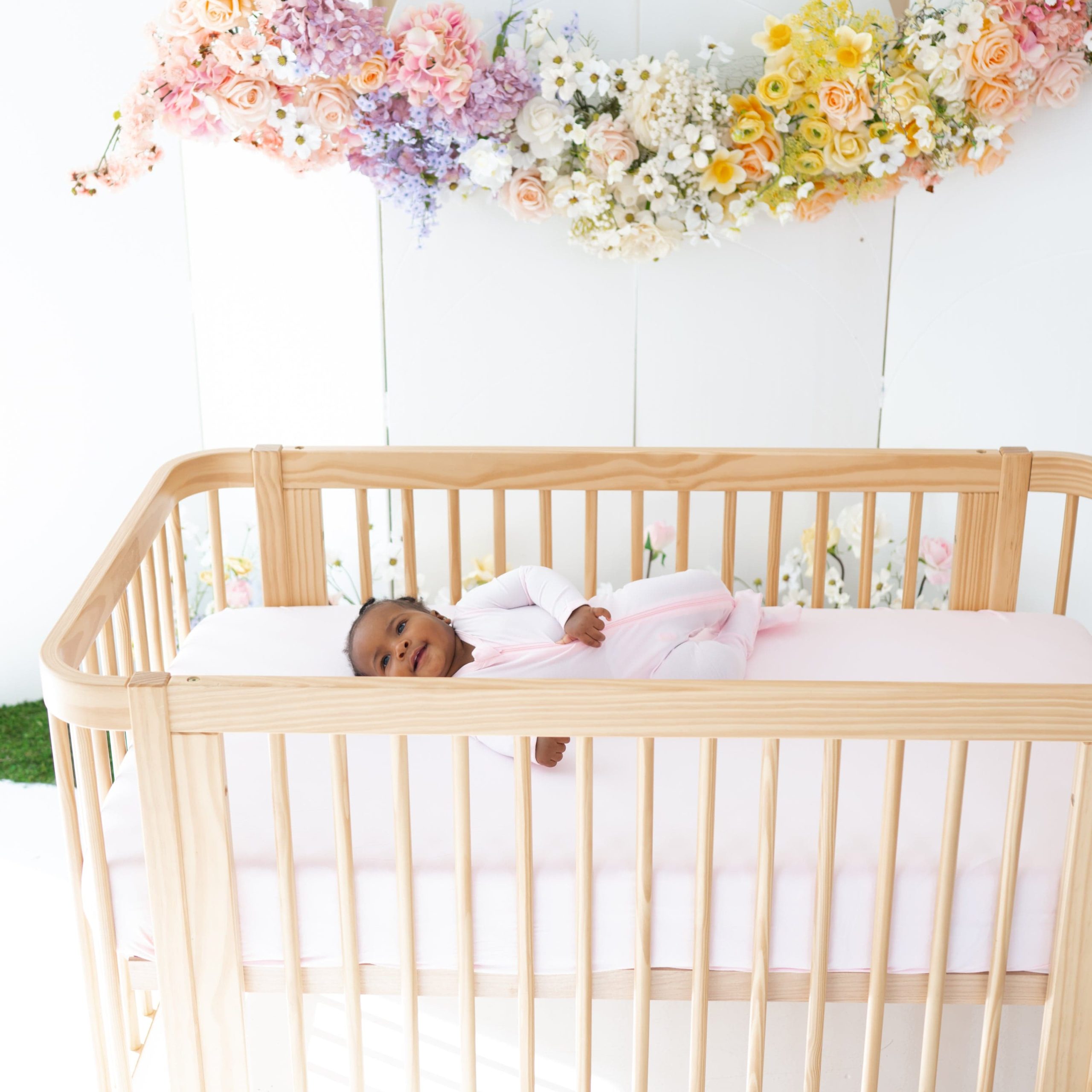 Crib Sheet in Sakura - Image 2