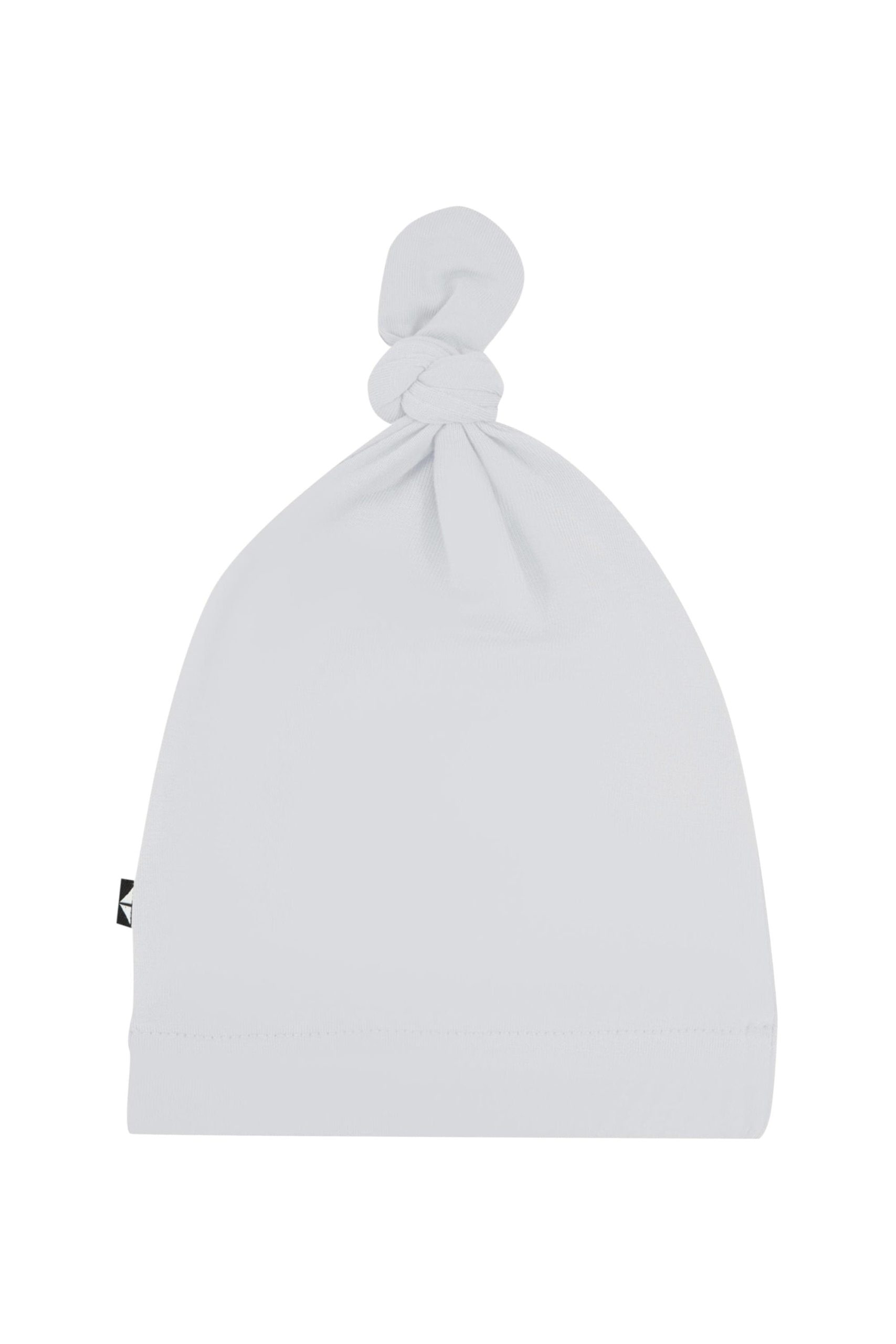 Knotted Cap in Storm - Image 2