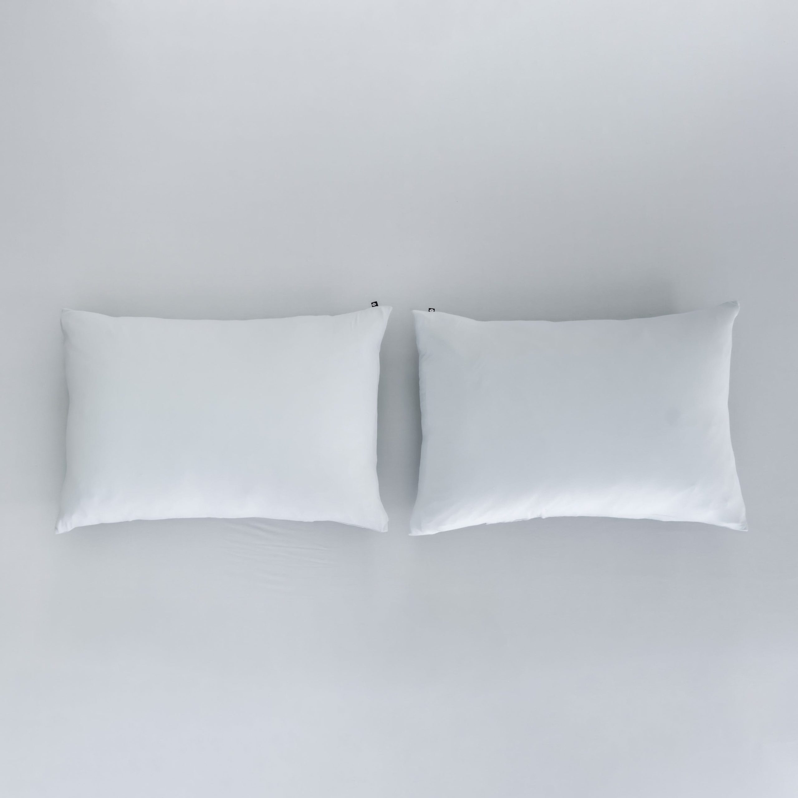 Fitted Sheet with Pillowcases in Storm - Image 5