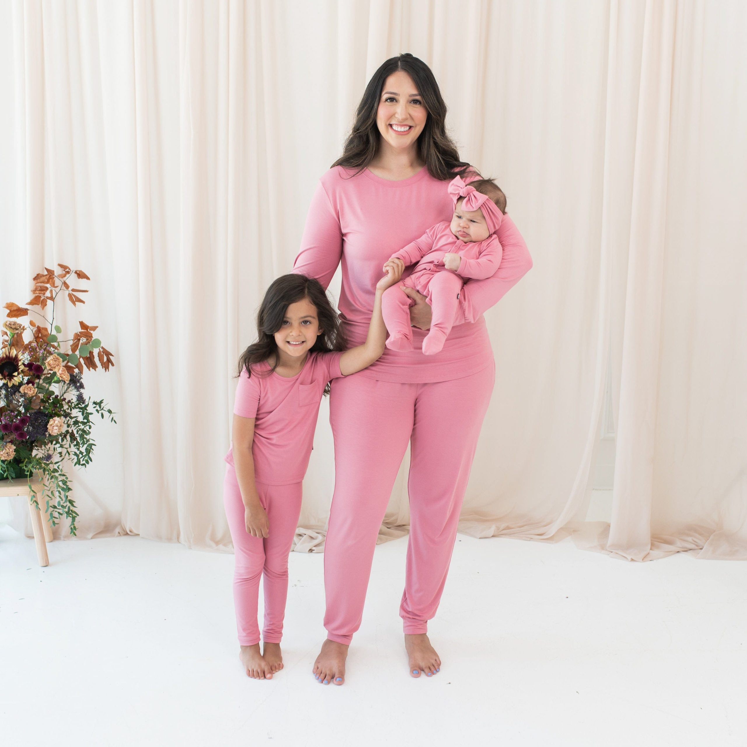 Short Sleeve with Pants Pajamas in Apple Blossom - Image 3