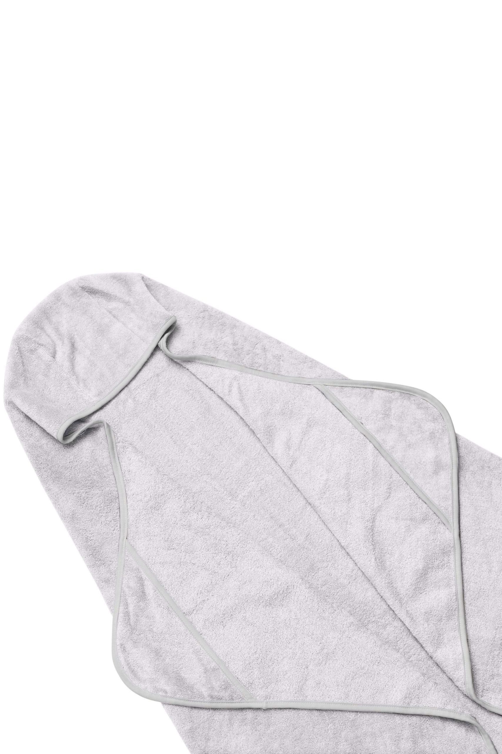Toddler Hooded Bath Towel in Storm - Image 3