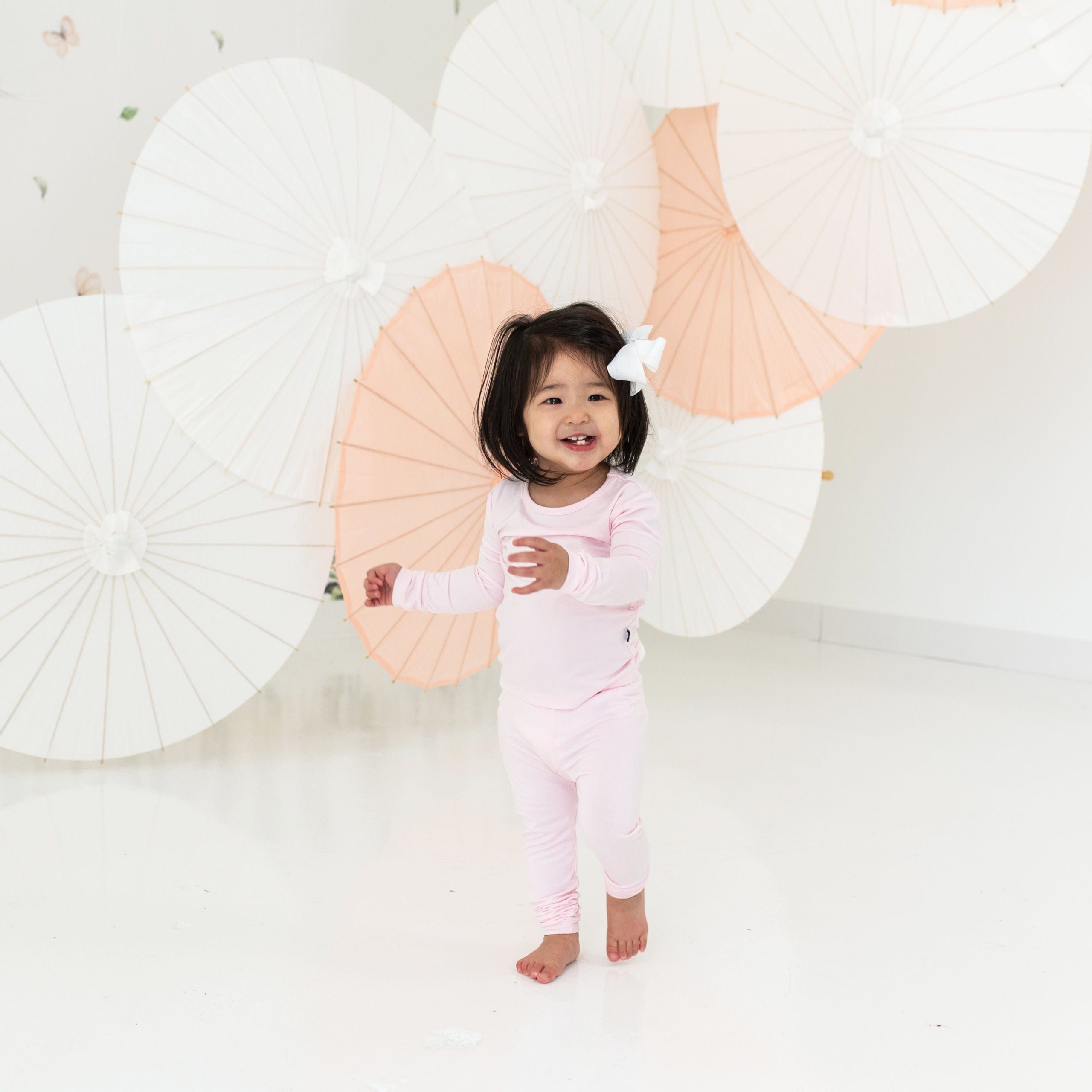 Long Sleeve Pajamas in Sakura - Image 3